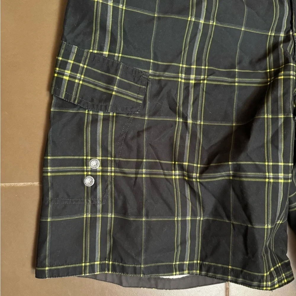 MOSSIMO SUPPLY CO plaid men’s bathing suit board shorts swimsuit size 38 green